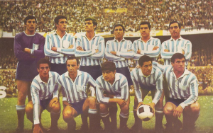 Racing campeón de América y el Mundo de 1967. Estuvo a punto de perecer en Medellín. La misma ciudad del accidente del Chapecoense.