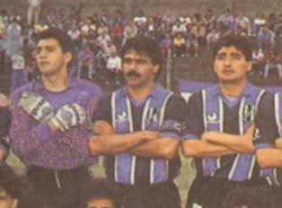 Noviembre de 1991. El Comisario con la Tricolor de Almagro. Acarició el ascenso al Nacional B.