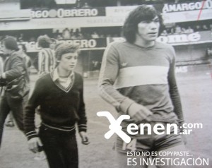 Año 1980. Último año del Cholo en Boca. Una mala campaña del equipo. 