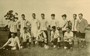 El Racing de Academia. Fue el primer campeón con desempate.