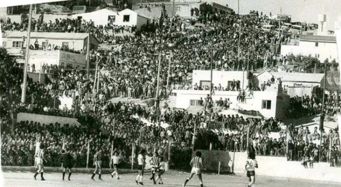 LDT 1971 Huracan Comodoro San MArtin de Mendoza. Estadio YPF