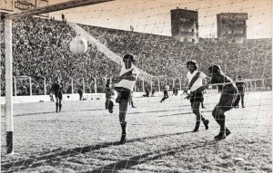 15 de octubre de 1972. El Super Clásico más emocionante de la historia. Ganaba Boca 4 a 2. Terminó ganando River 5 a 4.