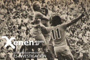 12 de diciembre de 1976. Festejo enloquecido luego del gol de taco a Racing. 