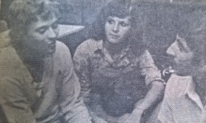 Orte y su mujer, Marisa, en la redacción de Crónica. Año 1979.