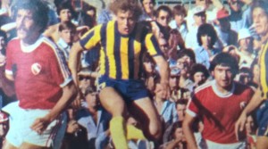 25 de marzo de 1979. Victoria canalla 2 a 1 en Avellaneda ante Independiente. 