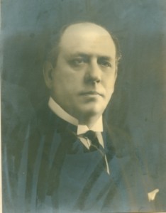 Virgilio Tedín Uriburu. Hombre de alcurnia. Presidente de la Asociación Amateurs de Football. 